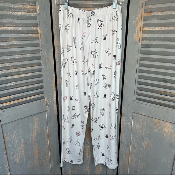 Kate Spade Long Sleeve PJ Set Dog Print Cream Sz M NWT - Picture 16 of 16